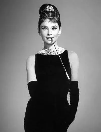 混血女明星鼻子_混血女星榜单_全球混血女星排名